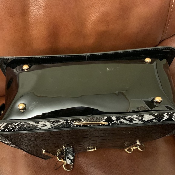 ameri mode black viper purse with straps and dust bag - Picture 8 of 11